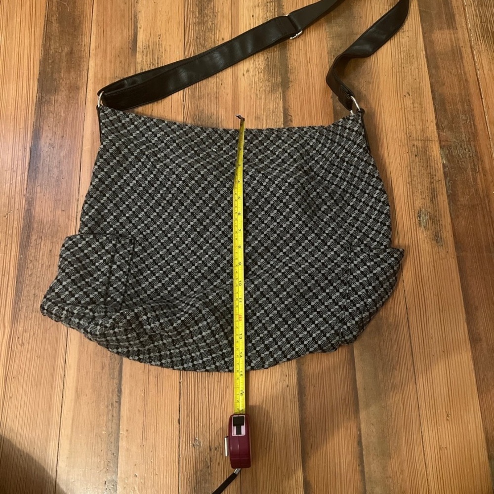Stylish Black and Gray Checkered Shoulder Bag